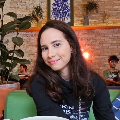 Flavia, 27