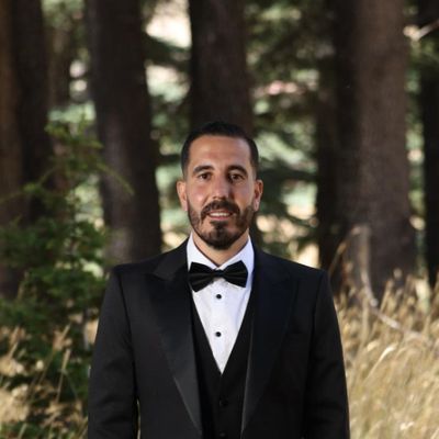 Tony, 34