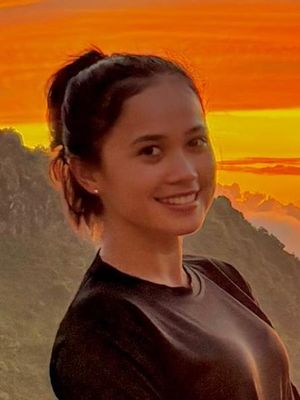 Lisa Santoso, 24
