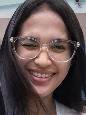 Helen, 27
