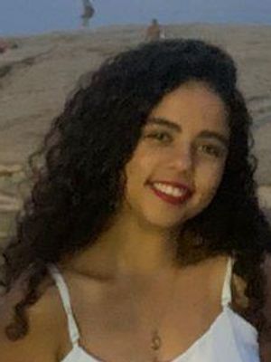 Milena, 27