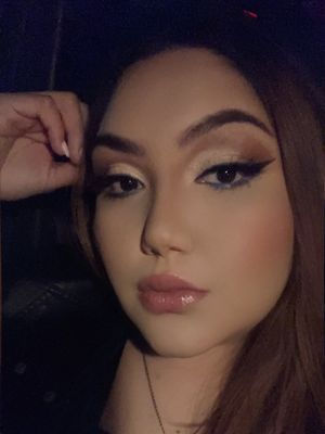 Mariela, 23