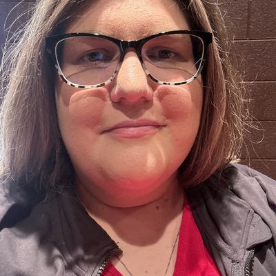 Leah, 38