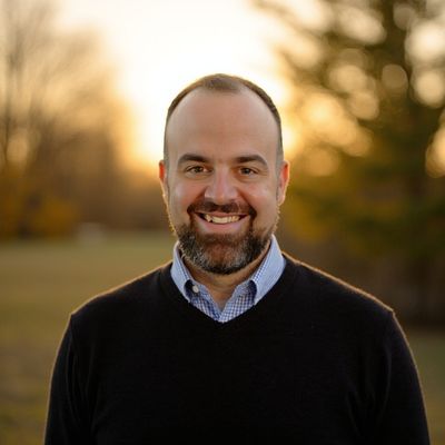 Jonathan, 40