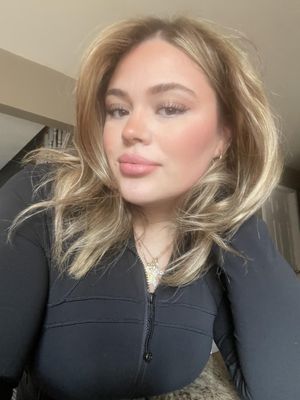 Marijana, 22