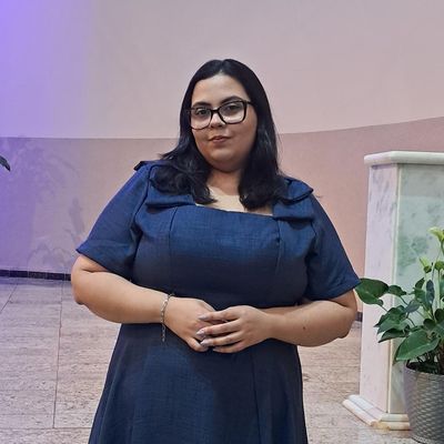 Leticia, 22