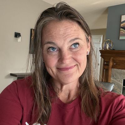 Tara, 47