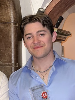 Thom, 27