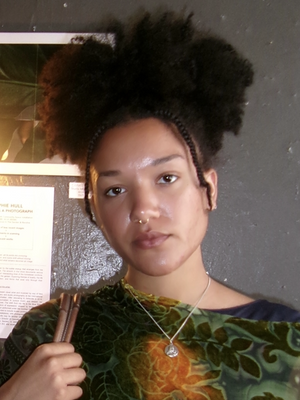 Averey, 23