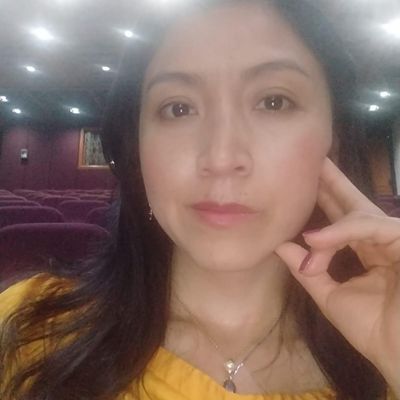 Angela, 34