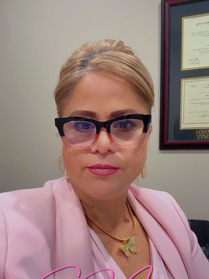 Gina, 58
