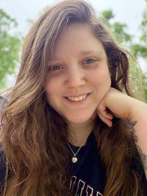 Nina, 30