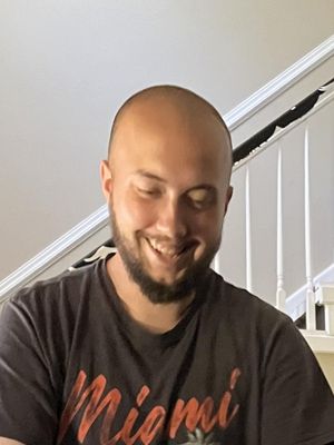 Christian, 25