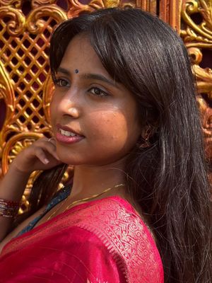 Srusti, 22
