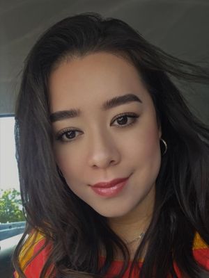 Diana, 32
