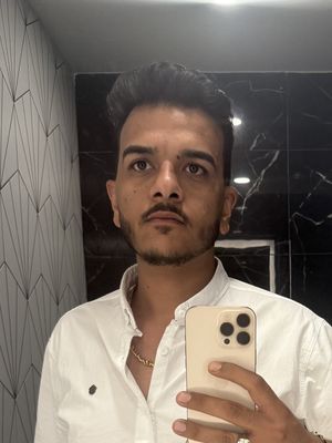 Rafik, 24