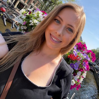 Grace, 31