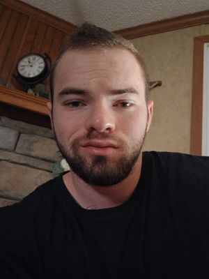 Benjamin, 24
