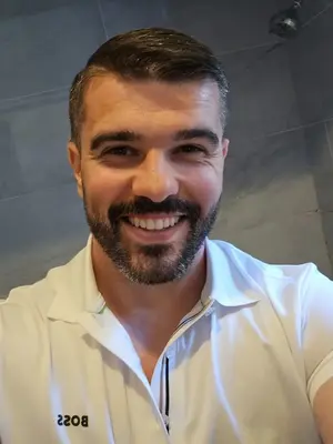 Alexandre, 30