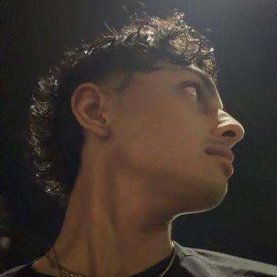 Mel, 23