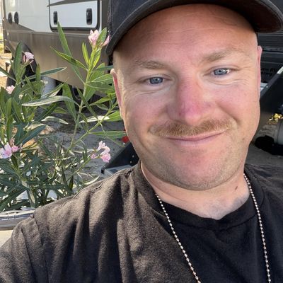 Bryce, 37
