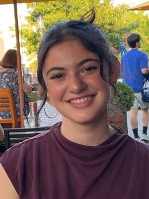 Gina, 23