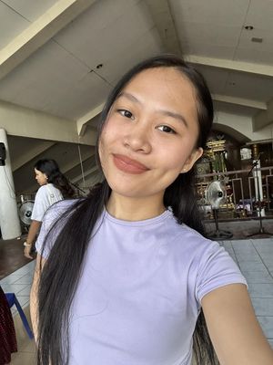 Fatima, 20