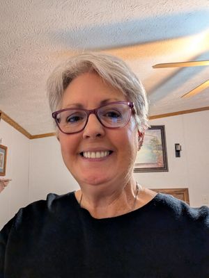 Saundra, 67