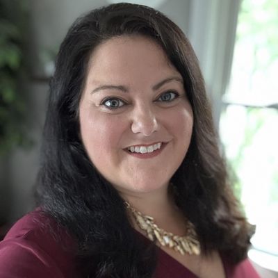 Vanessa, 40