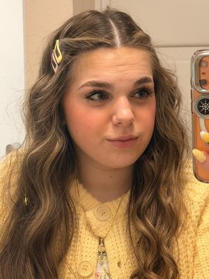 Felicia, 19