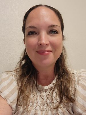 Gloria, 44
