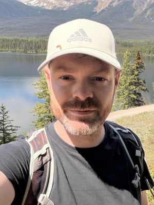 Alan, 37