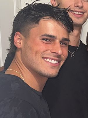 Andrew, 24
