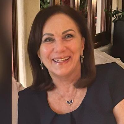 Ana, 76