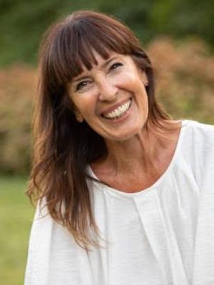 Marry, 54