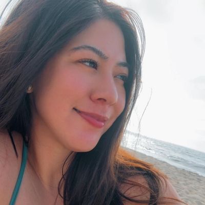 Karla, 35