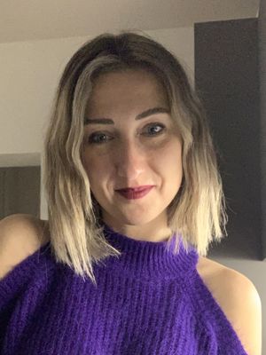 Sharon, 37