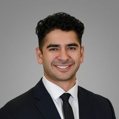 Antony, 29
