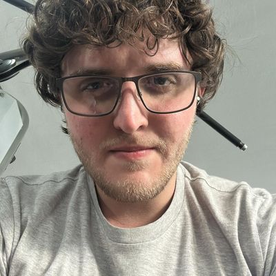 Juan Pablo, 23