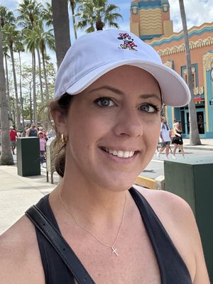 Michelle, 43