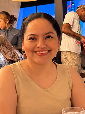 Maria, 25