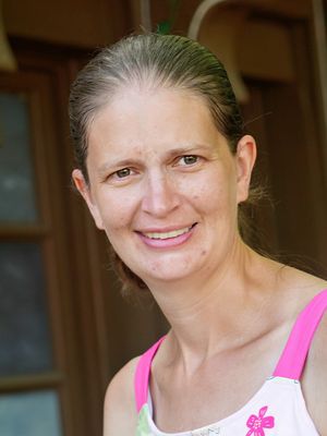 Elizabeth, 41