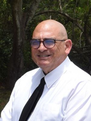 Kenneth, 64