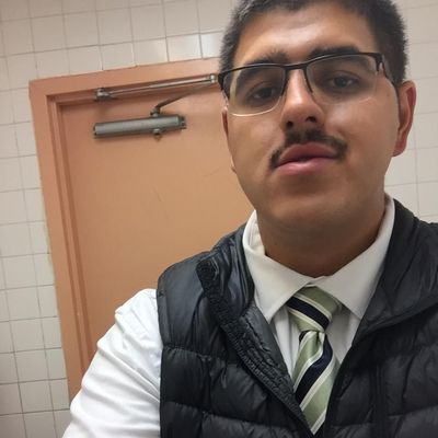 Arnulfo, 33