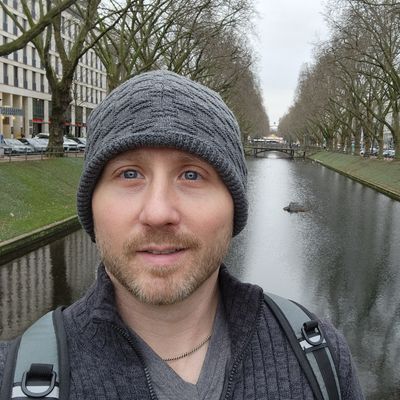Robert, 41