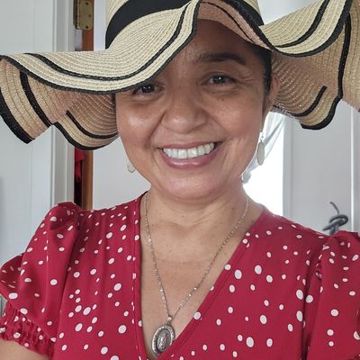 Deyanira, 53