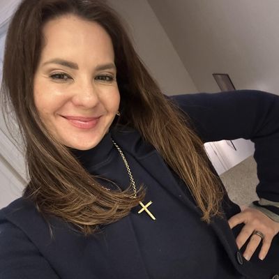 Jaqueline, 43