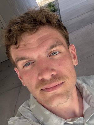Nathan, 33