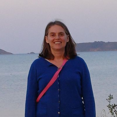 Violaine, 51