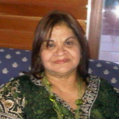 Maria Elena, 74